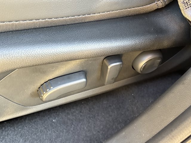 Used 2025 Subaru Forester Limited image 23