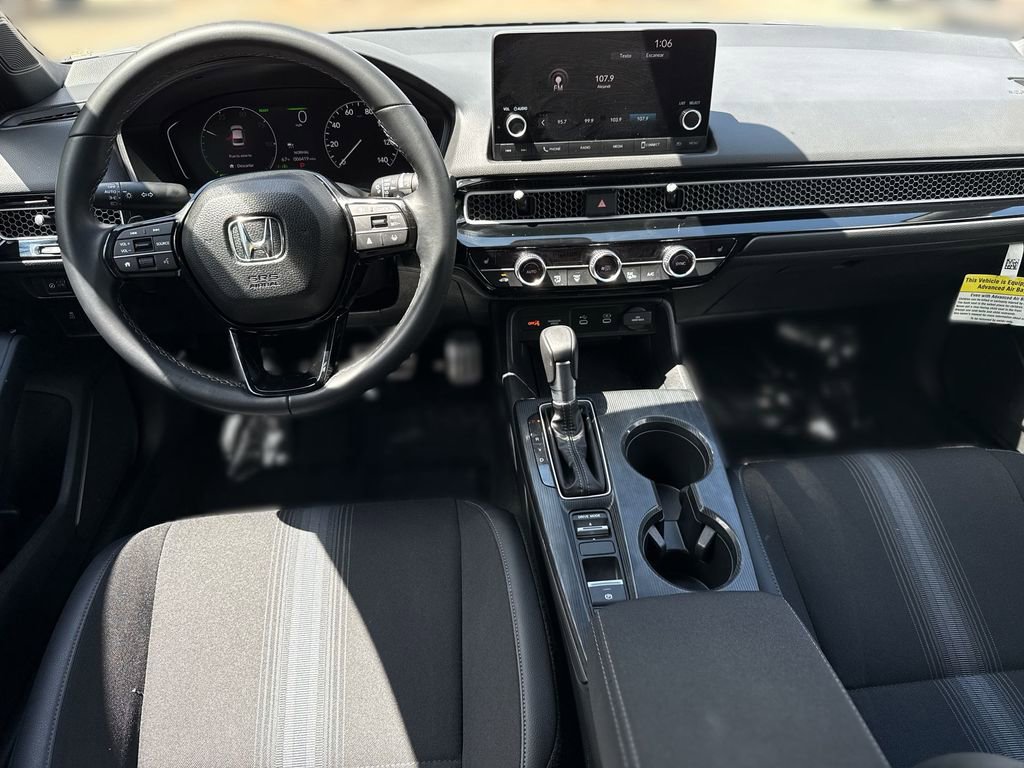 Used 2025 Honda Civic Sport image 22