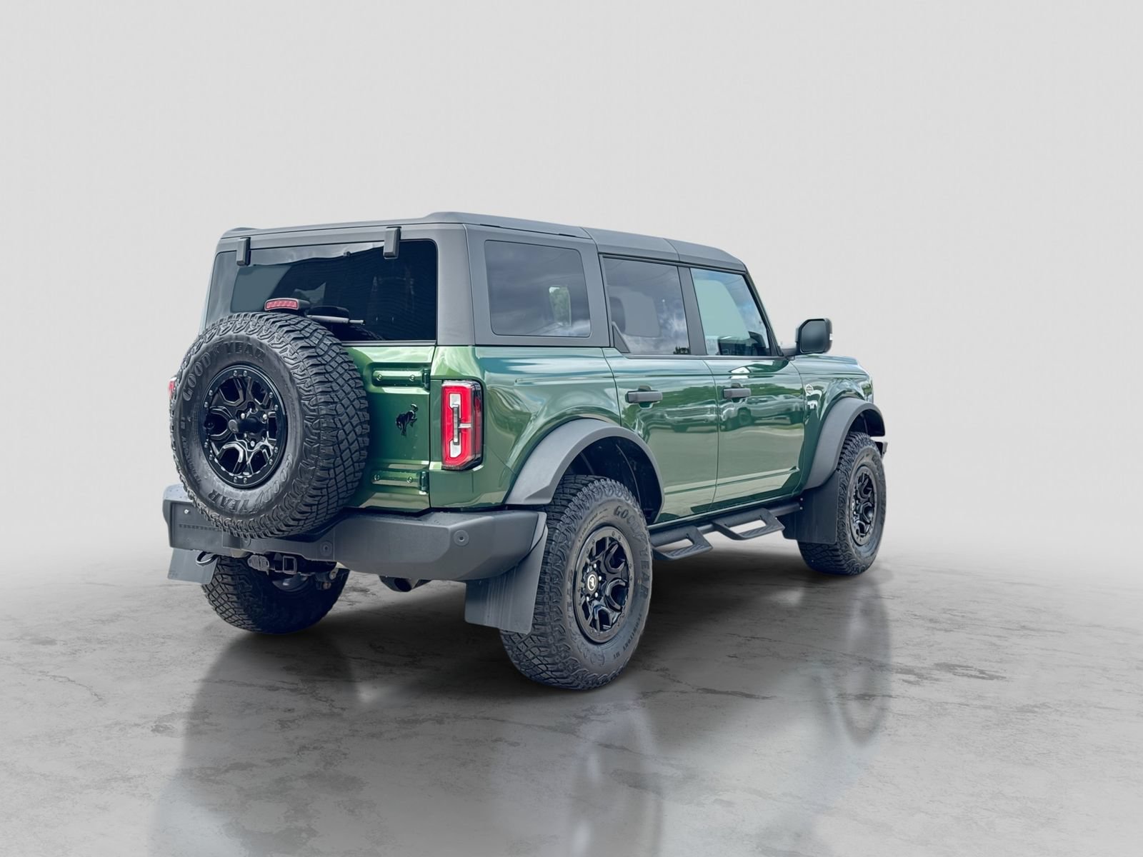 Certified 2023 Ford Bronco Wildtrak AWD/4WD image 8