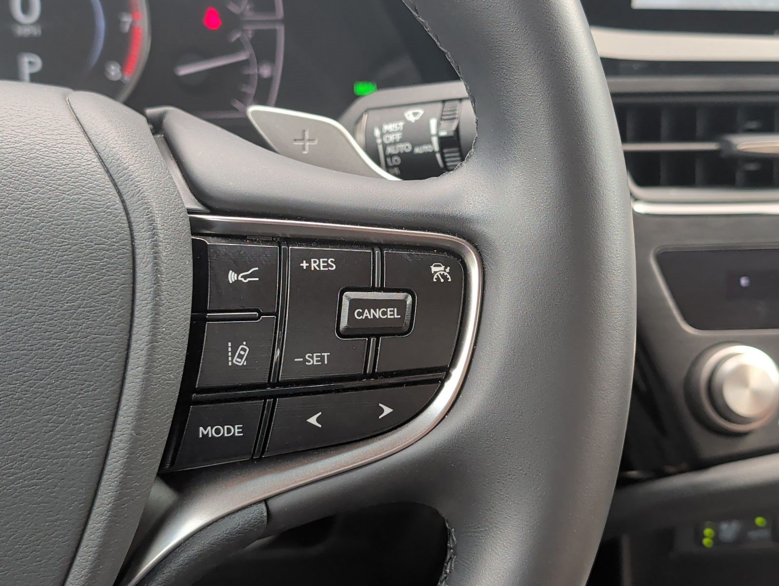Certified 2025 Lexus ES 350 w/ Premium Package FWD image 15