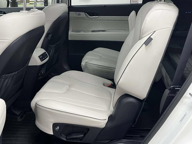 Used 2023 Hyundai Palisade Calligraphy AWD/4WD image 16