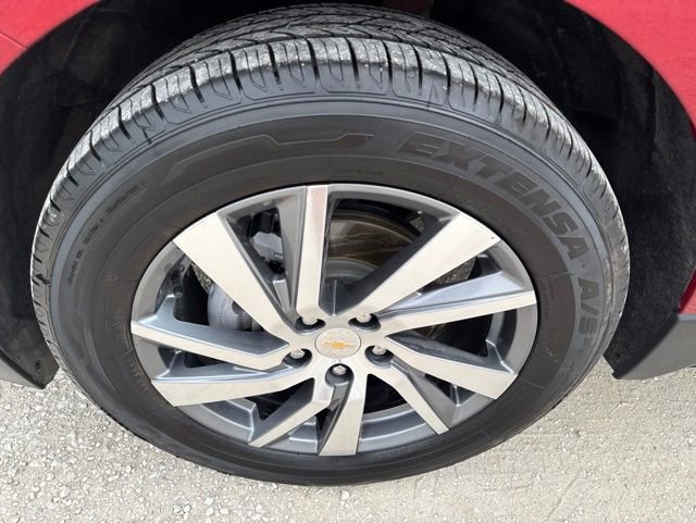 Used 2023 Chevrolet Equinox LT FWD image 16