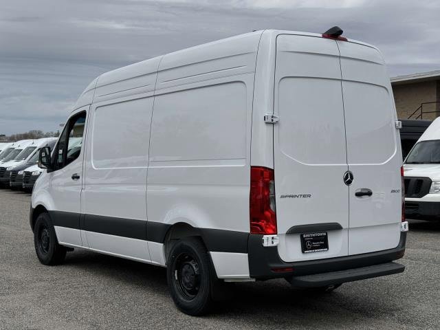 New 2025 Mercedes-Benz Sprinter 2500 image 9