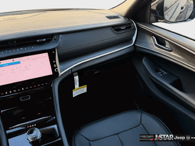 New 2026 Jeep Grand Cherokee Limited RWD image 15