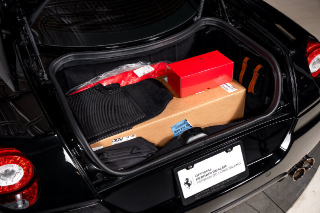 Used 2010 Ferrari 599 GTB Fiorano RWD image 10