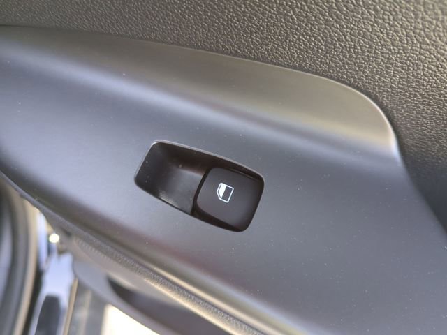 Used 2023 Hyundai Kona SEL image 32