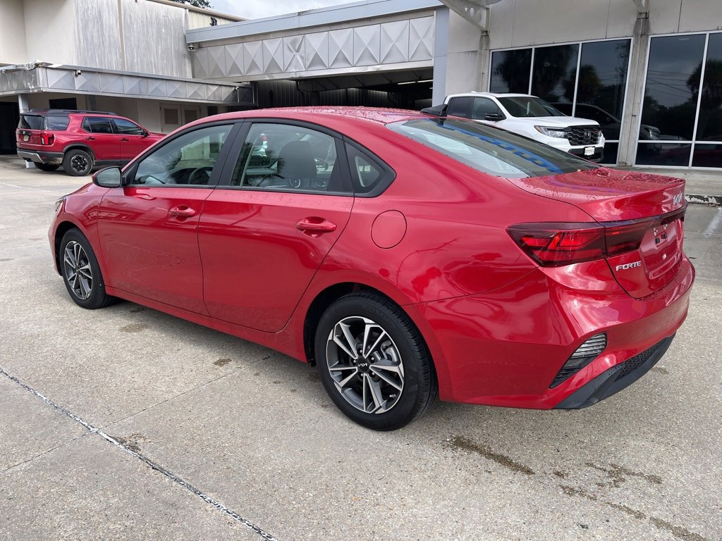 Used 2024 Kia Forte LXS image 6