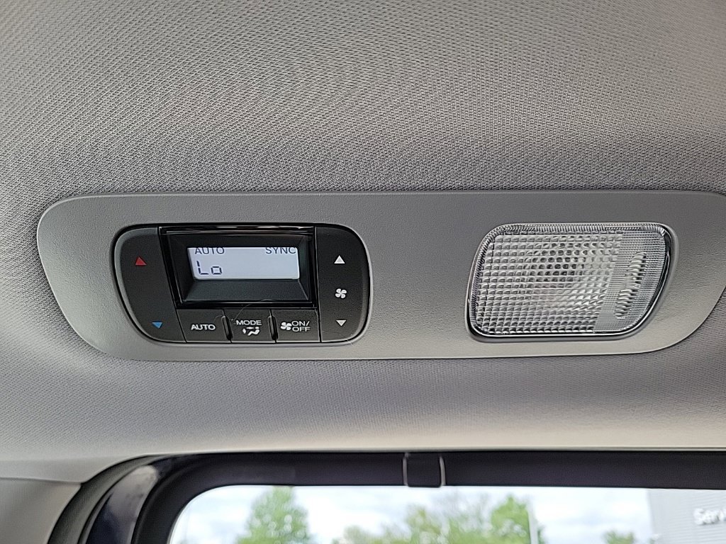 Used 2022 Honda Odyssey EX-L image 25