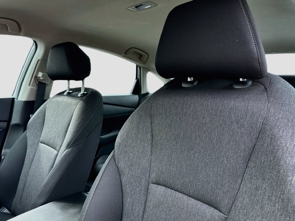 Used 2023 Honda Accord LX image 12