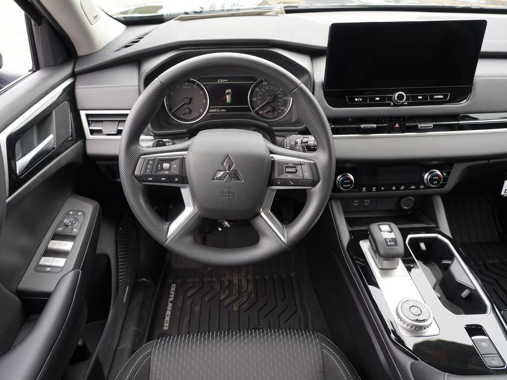 New 2026 Mitsubishi Outlander ES AWD/4WD image 20