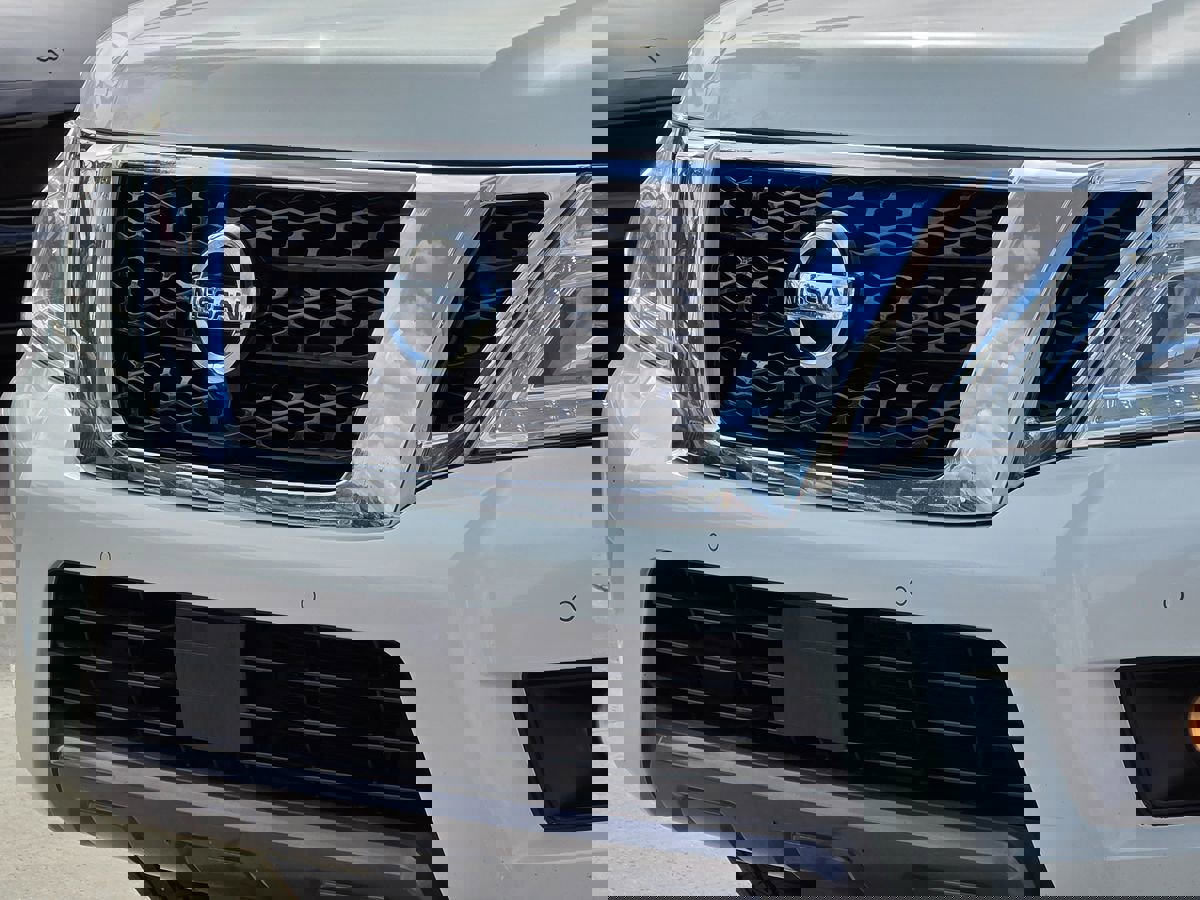 Used 2019 Nissan Armada SL w/ Premium Package image 9