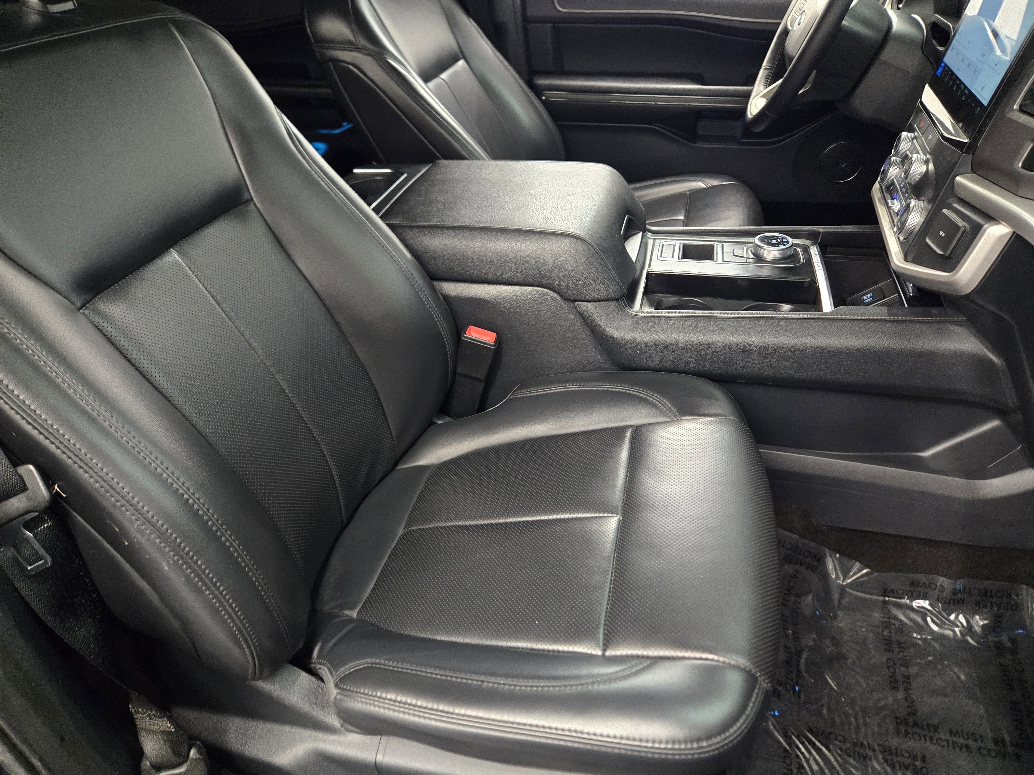 Certified 2022 Ford Expedition XLT image 12