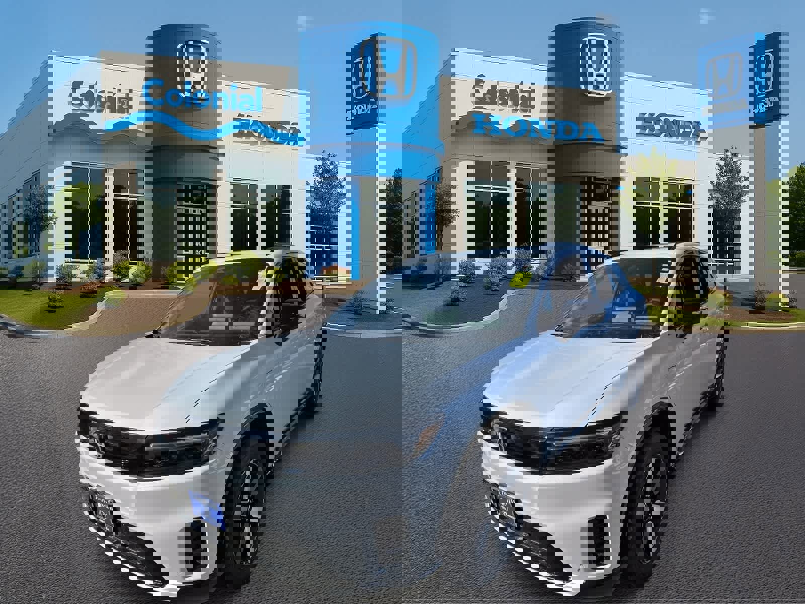 New 2026 Honda Prologue Touring image 2