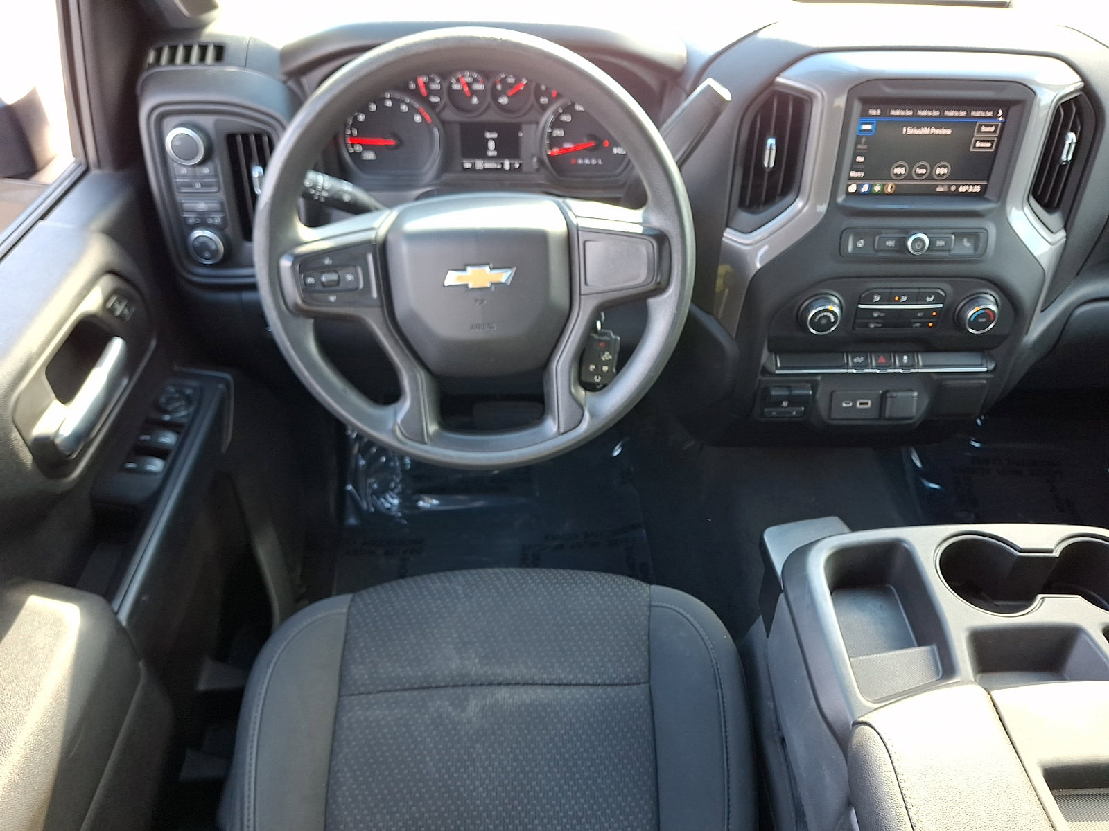 Used 2021 Chevrolet Silverado 2500 Custom w/ Custom Convenience Package image 11