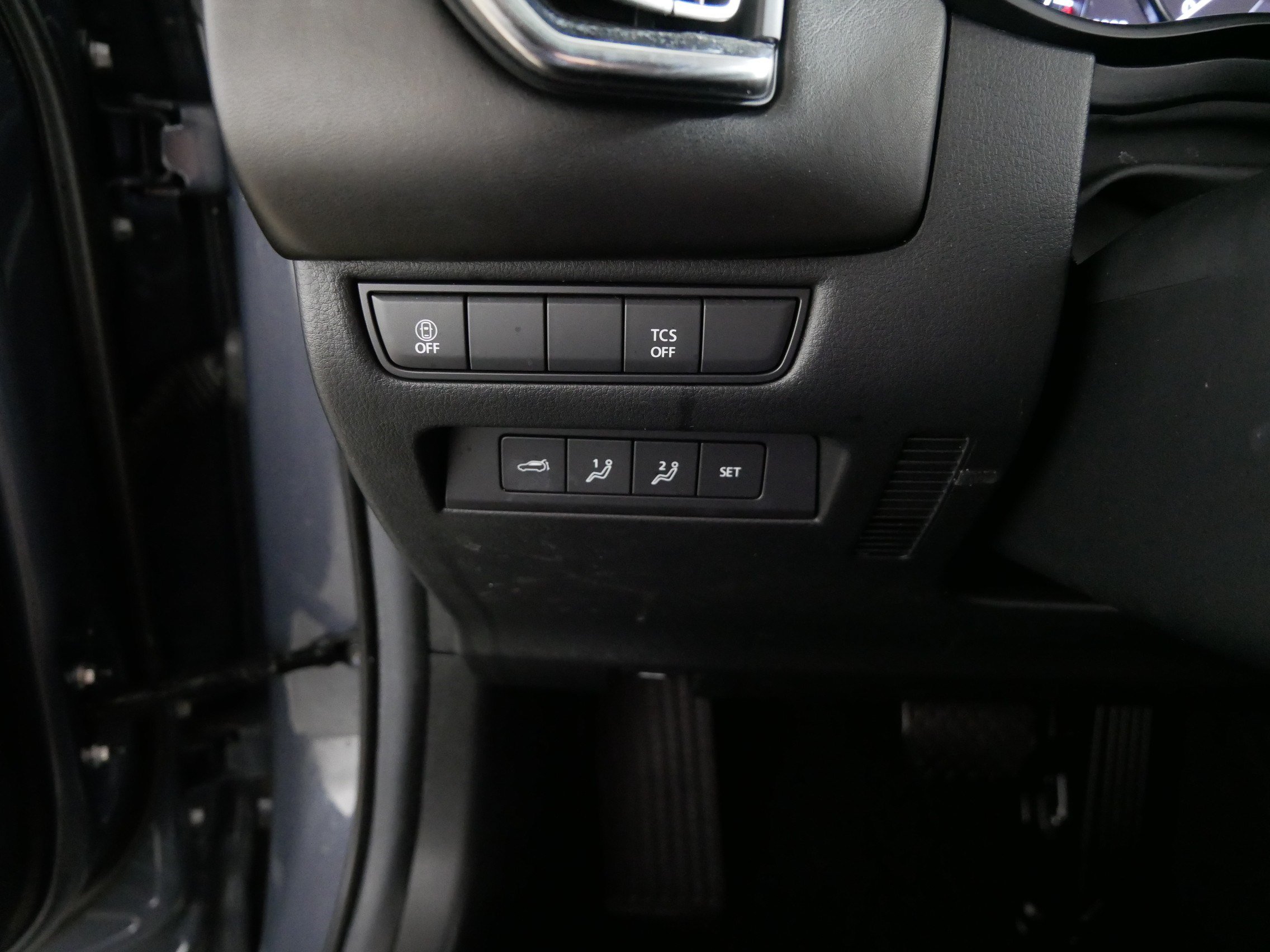 Used 2025 MAZDA CX-50 AWD 2.5 S w/ Premium Plus Pkg image 26