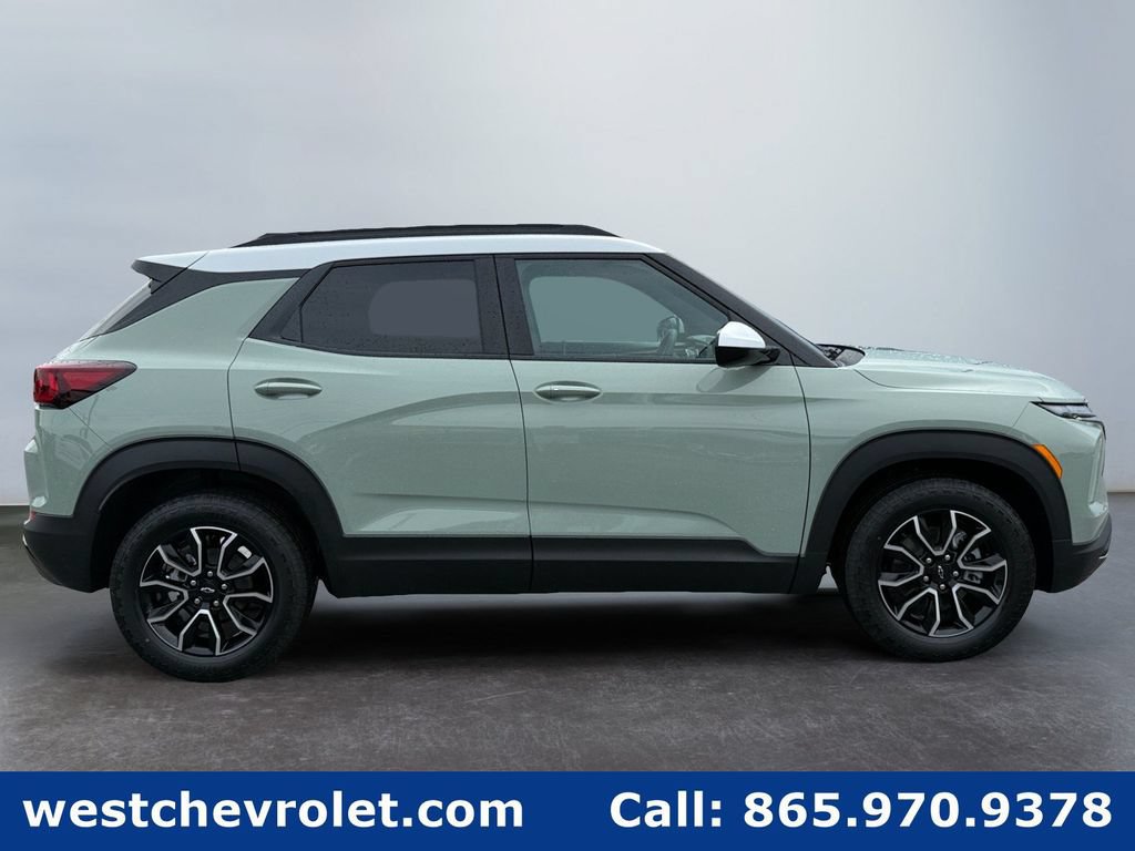 New 2026 Chevrolet TrailBlazer ACTIV w/ Convenience Package FWD image 2