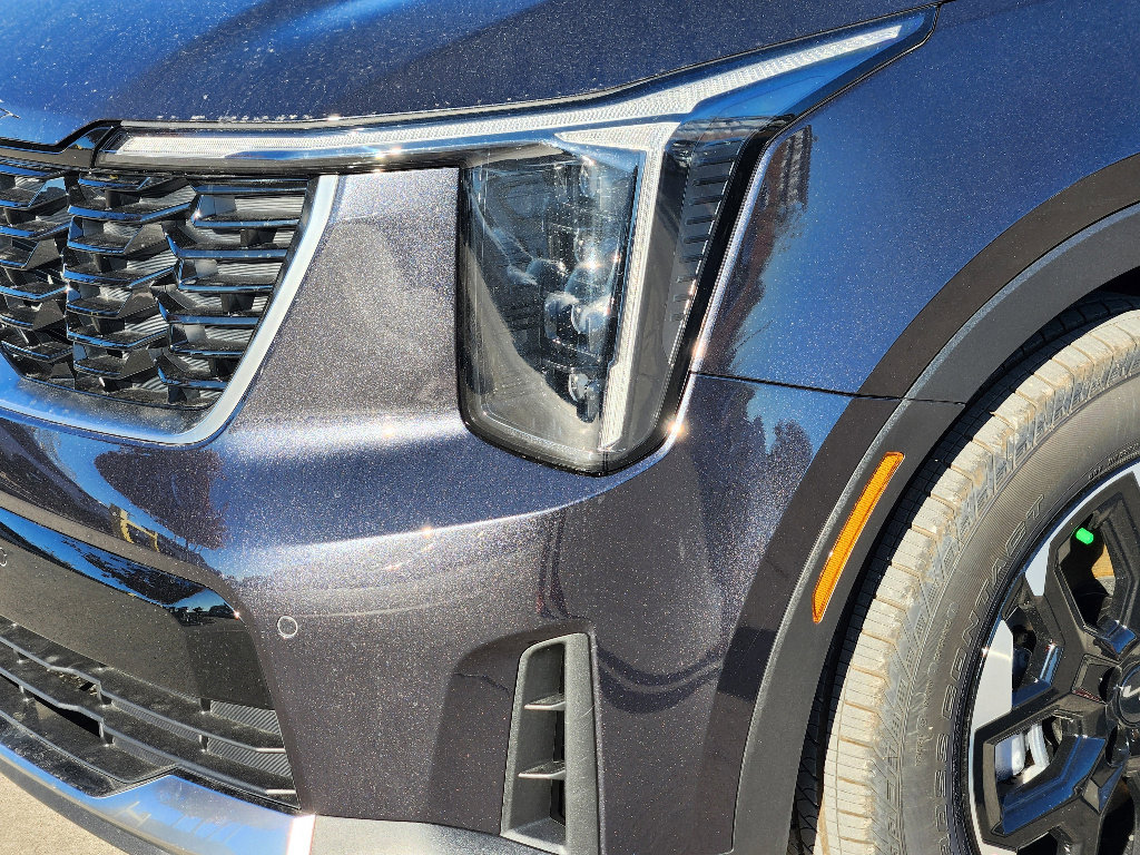 New 2026 Kia Sorento S w/ S Panoramic Sunroof Package image 6