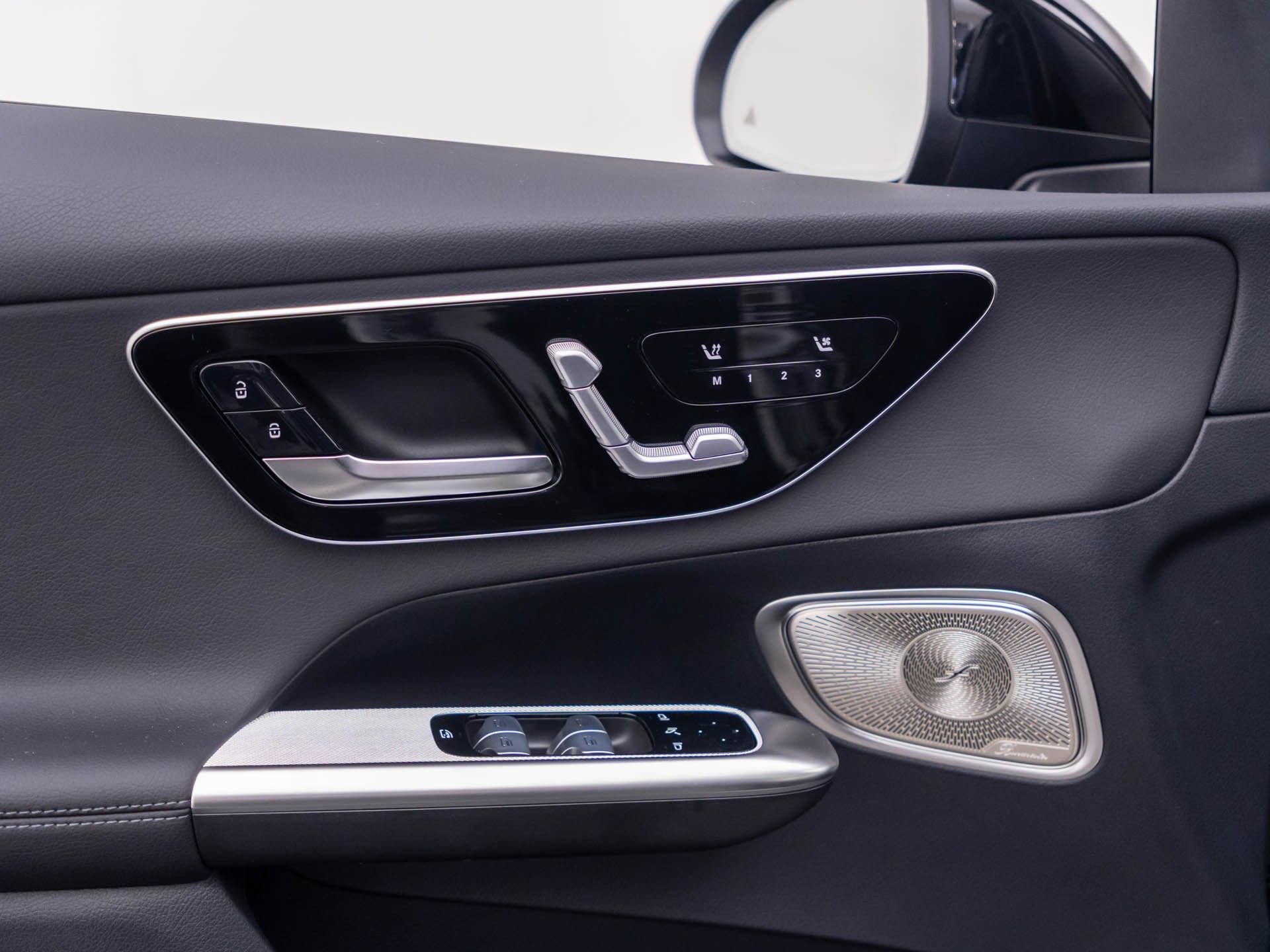 New 2027 Mercedes-Benz GLC 300 4MATIC image 15