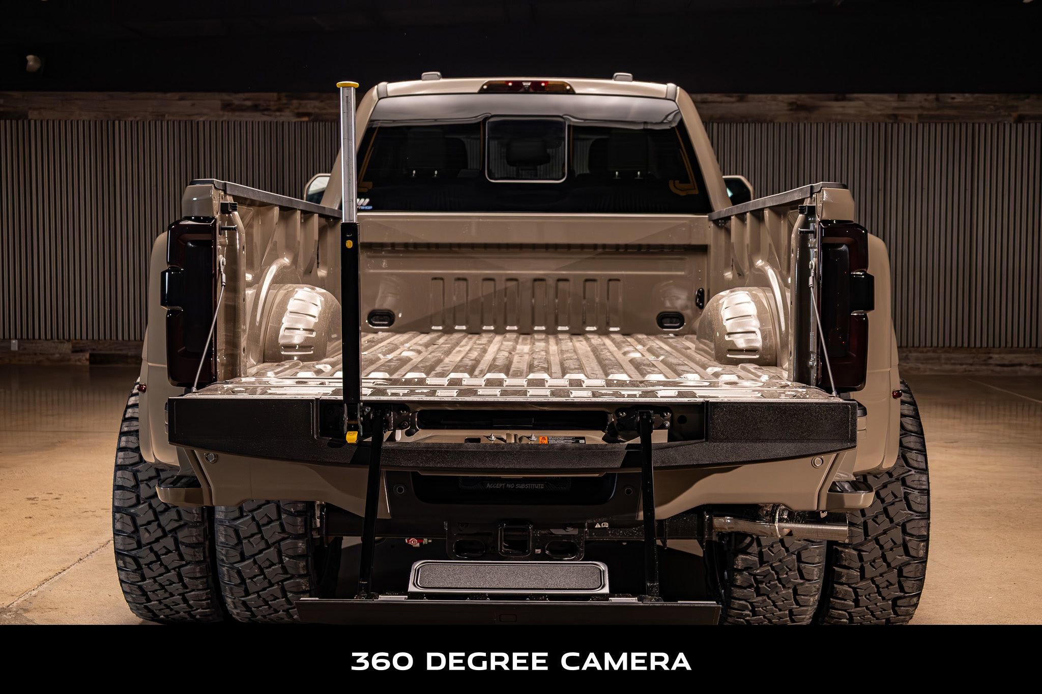 Used 2026 Ford F350 Platinum w/ Platinum Plus Package image 9