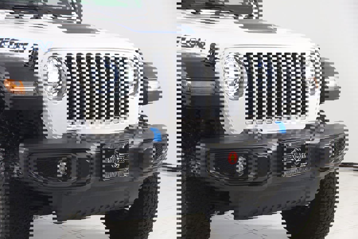 Used 2021 Jeep Wrangler Unlimited Rubicon 4xe image 38