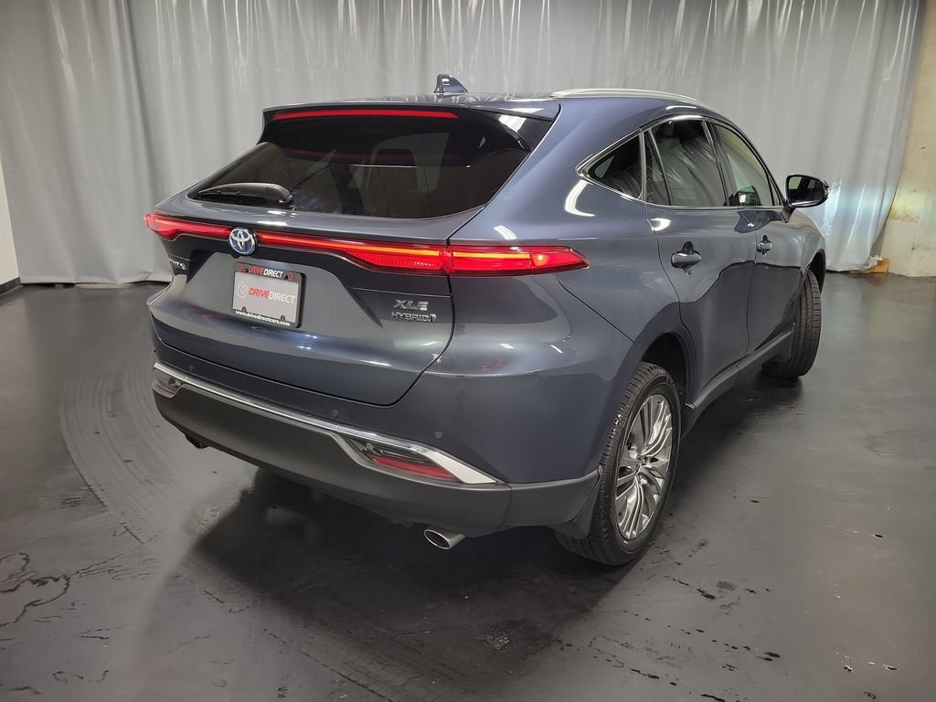 Used 2022 Toyota Venza XLE AWD/4WD image 8