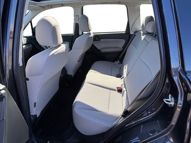 Used 2018 Subaru Forester 2.5i Premium AWD/4WD image 12