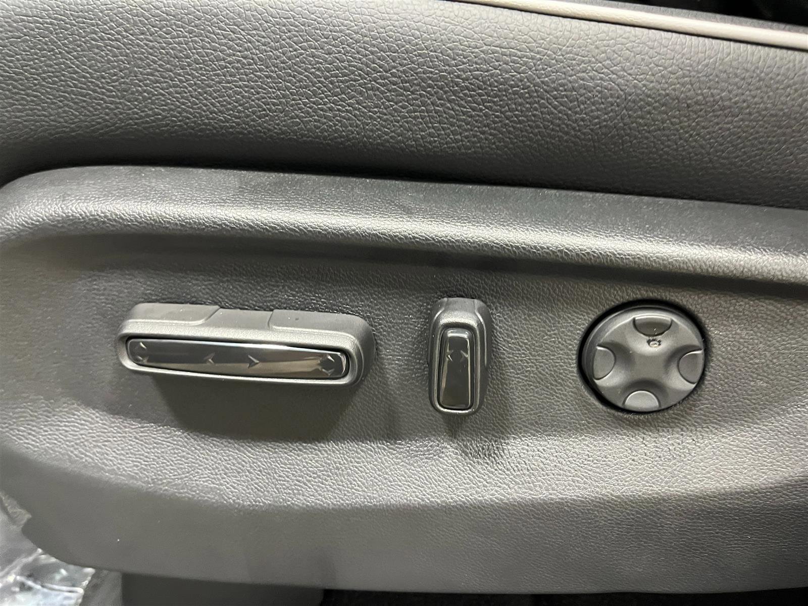 New 2026 Honda Odyssey Touring image 10