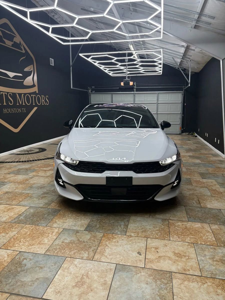 Used 2022 Kia K5 GT-Line w/ GT-Line Awd Premium Package image 2