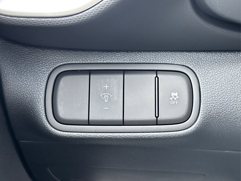 New 2026 Hyundai Venue SEL FWD image 29