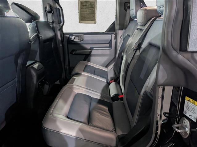 Used 2024 Ford Bronco Outer Banks image 19