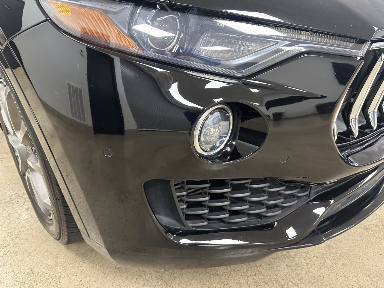 Used 2020 Maserati Levante S image 3