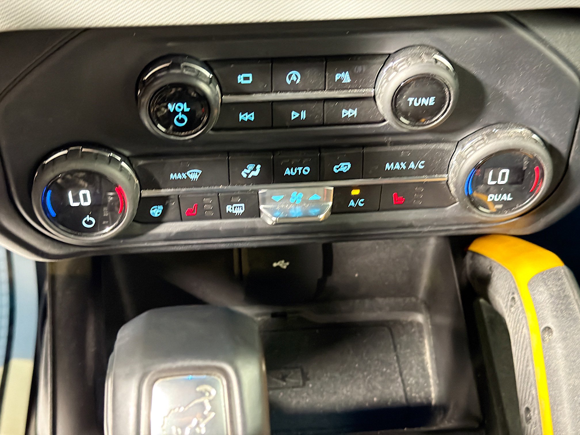 Used 2021 Ford Bronco Badlands image 31