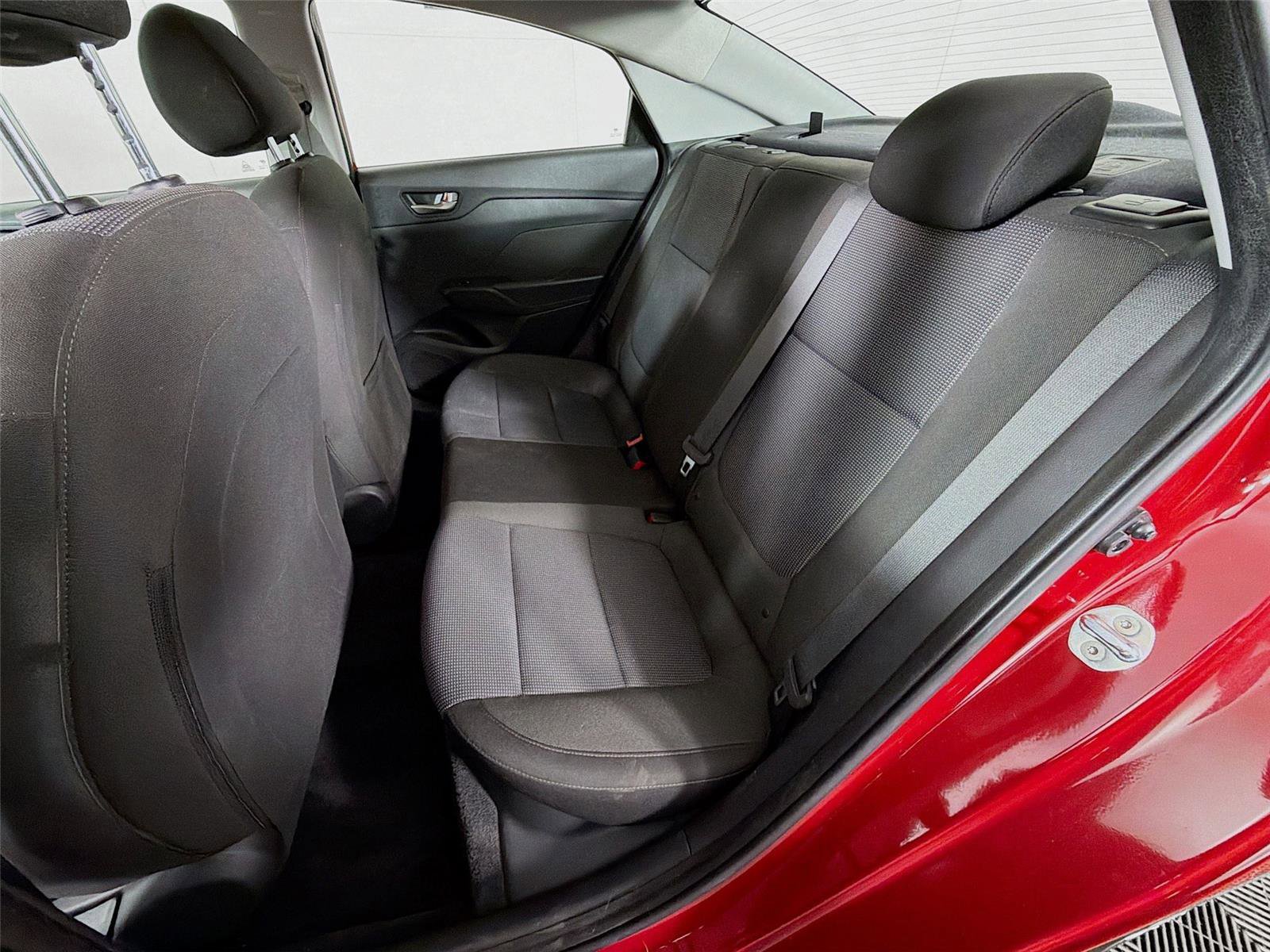 Used 2022 Hyundai Accent SEL FWD image 20