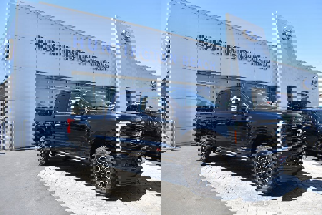 New 2025 Ford F250 Platinum image 1