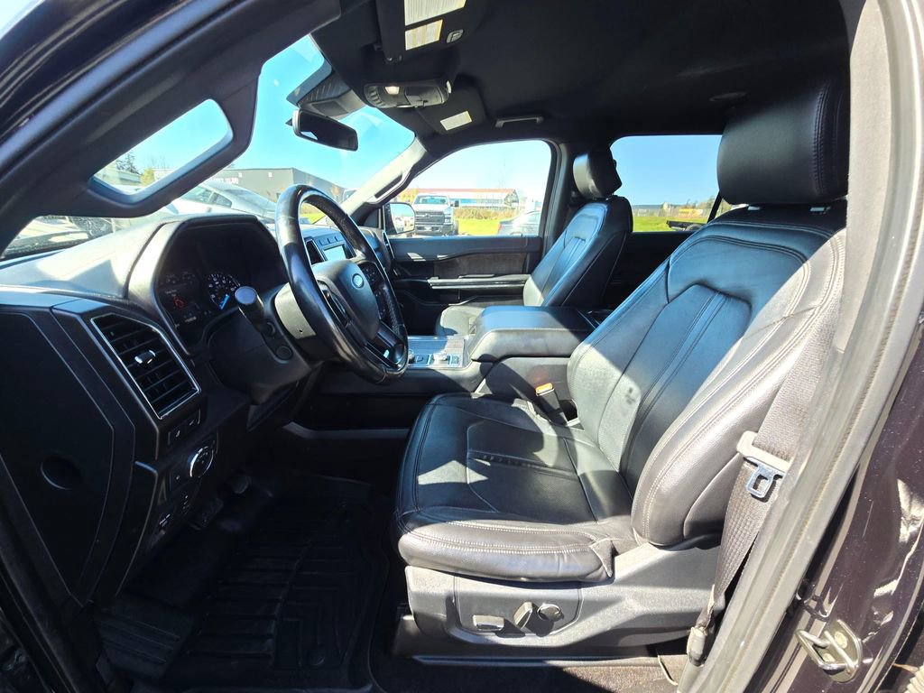 Used 2020 Ford Expedition Limited AWD/4WD image 16