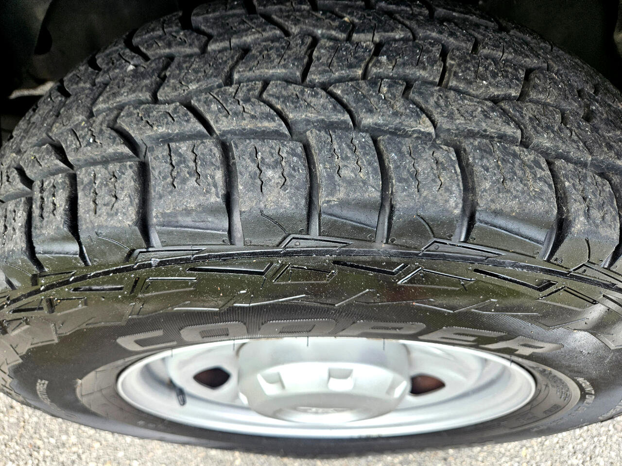 Used 2015 Ford F250 XL w/ Power Equipment Group image 20