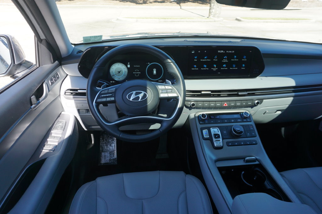 Used 2024 Hyundai Palisade SEL FWD image 6