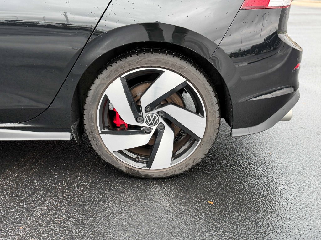 Used 2024 Volkswagen GTI S FWD image 13