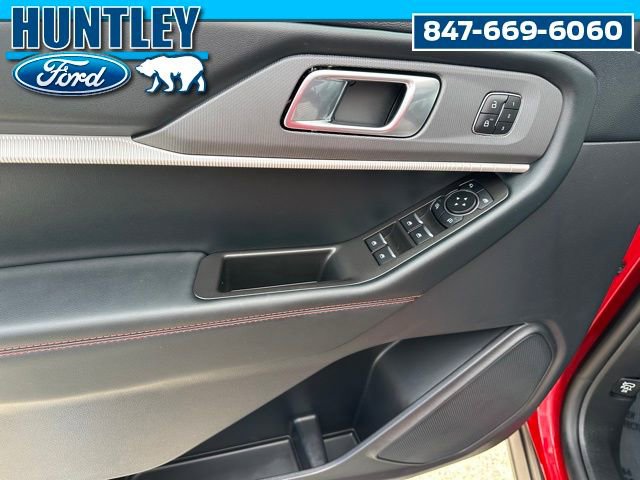 Used 2025 Ford Explorer ST-Line w/ Premium Package image 23