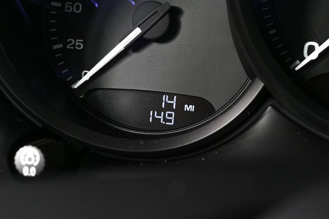 New 2026 Porsche Macan image 12