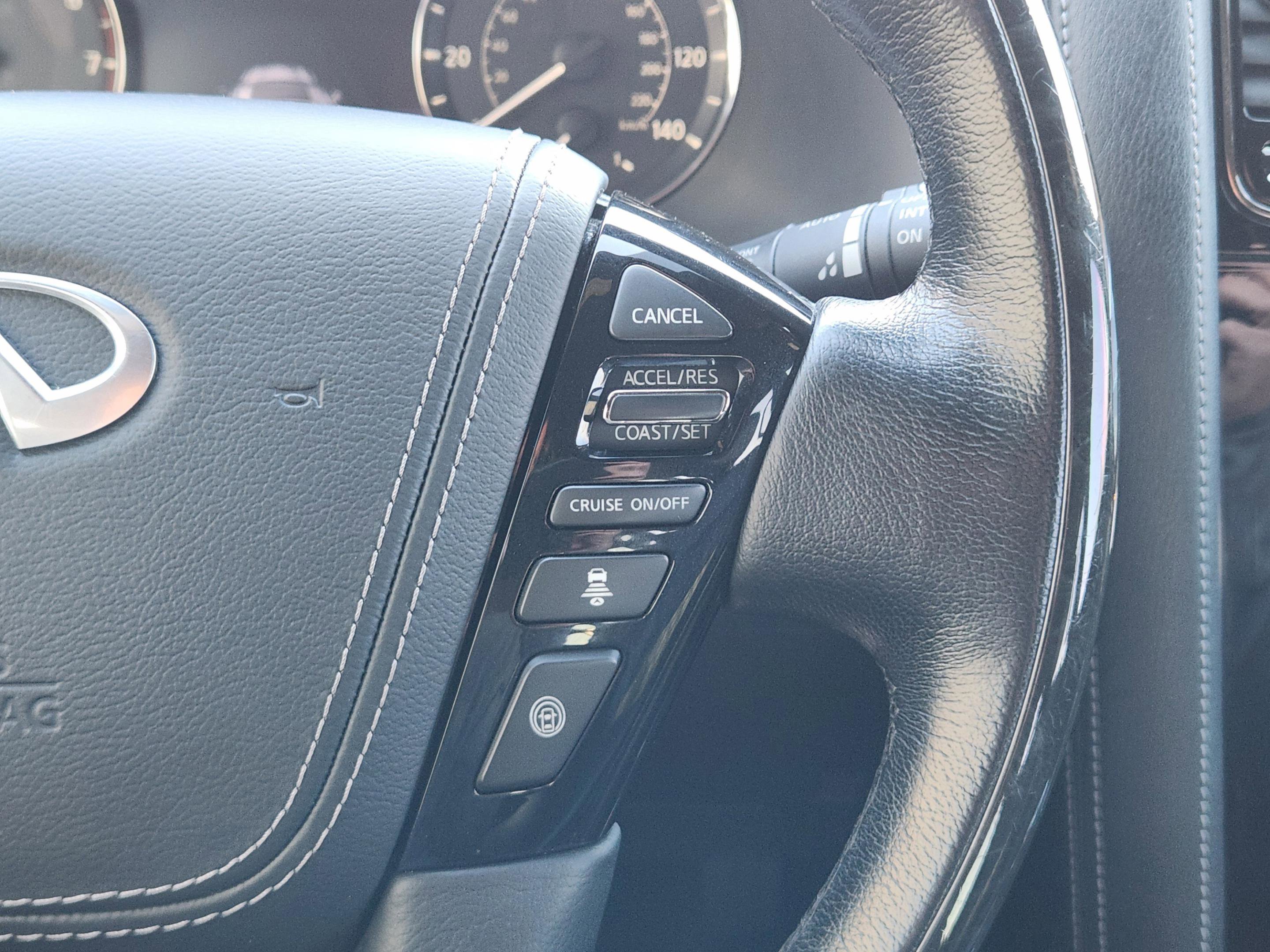 Used 2021 INFINITI QX80 Sensory w/ All-Season Package image 28