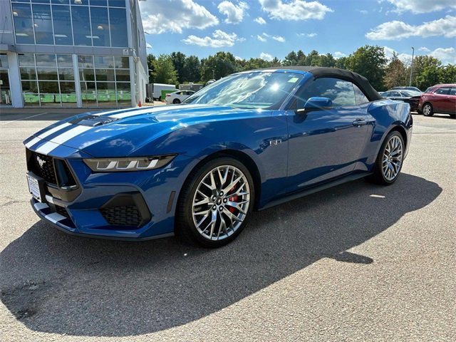 Used 2024 Ford Mustang GT Premium image 6
