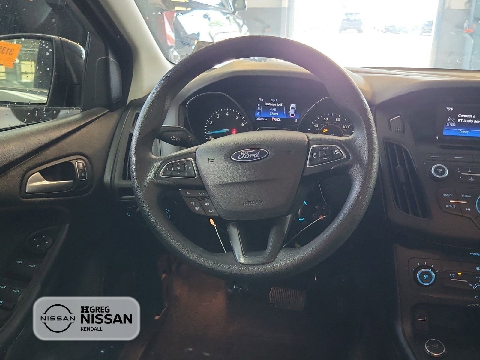 Used 2017 Ford Focus SE FWD image 8