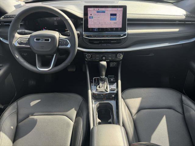 Certified 2024 Jeep Compass Limited AWD/4WD image 2