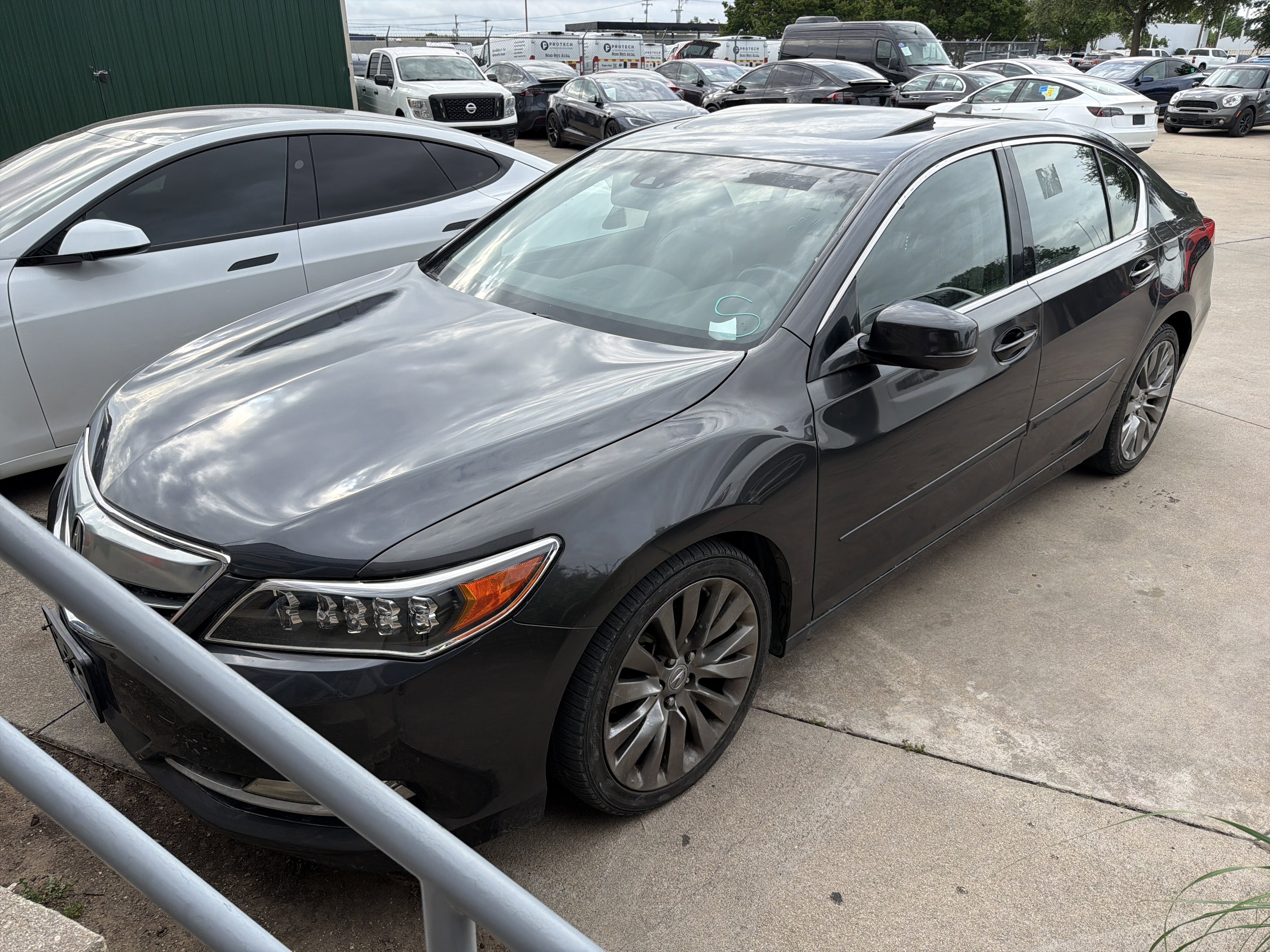 Used 2016 Acura RLX w/ Advance Package