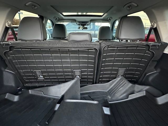 Certified 2022 Nissan Rogue SV w/ SV Premium Package AWD/4WD image 20