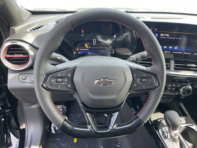 New 2026 Chevrolet Trax RS w/ Sunroof Package FWD image 14