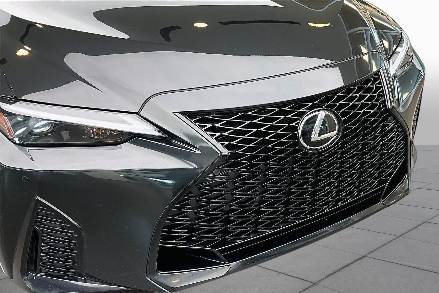 Used 2024 Lexus IS 350 F Sport w/ Memory Package RWD image 31