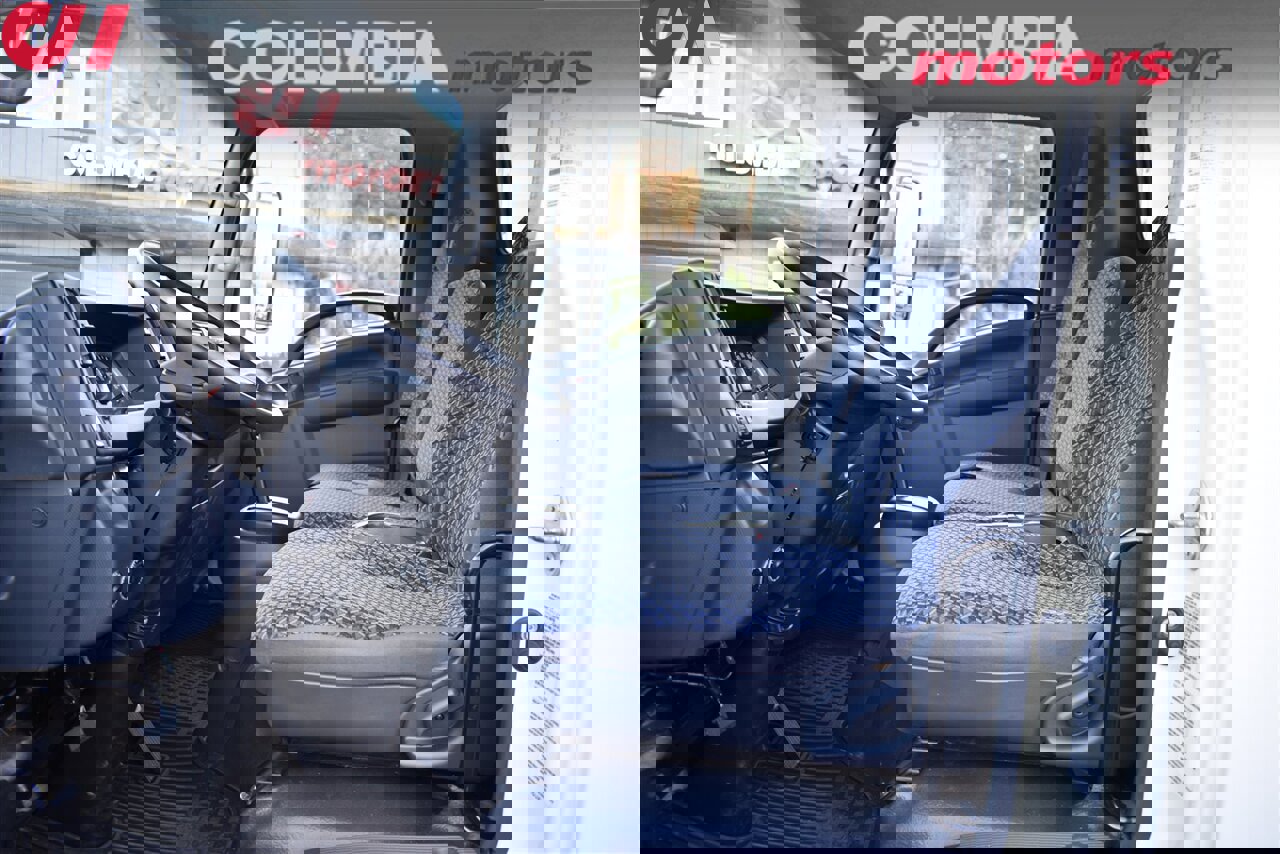 Used 2023 Chevrolet Low Cab Forward 5500XD image 10