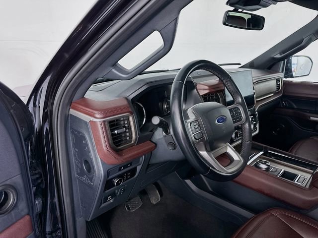 Used 2024 Ford Expedition Limited RWD image 9